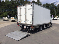 いすゞエルフ冷凍車（冷蔵車）小型（2t・3t）[写真02]