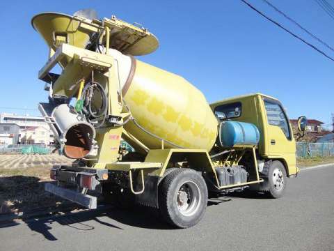 いすゞエルフミキサー車（コンクリートミキサー）小型（2t・3t）[写真02]