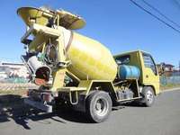 いすゞエルフミキサー車（コンクリートミキサー）小型（2t・3t）[写真02]