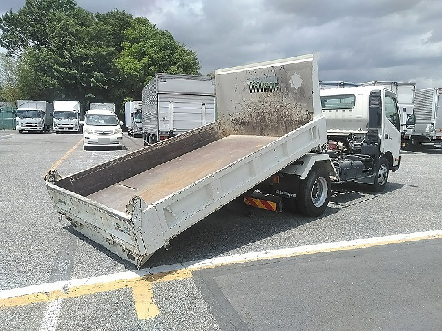 日野デュトロローダーダンプ小型（2t・3t）[写真02]