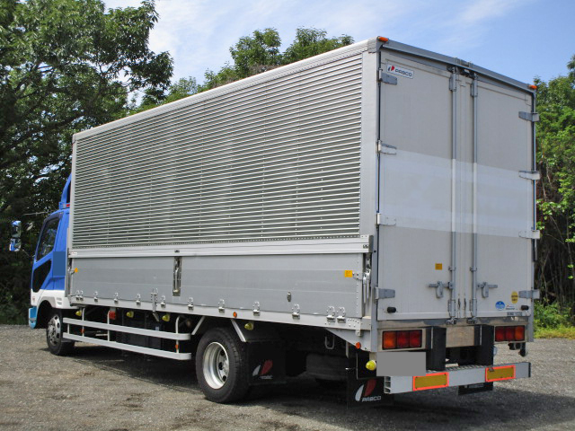 三菱ふそうファイターアルミウイング増トン（6t・8t）[写真02]