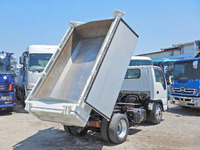 いすゞエルフ深ダンプ（土砂禁ダンプ）小型（2t・3t）[写真02]