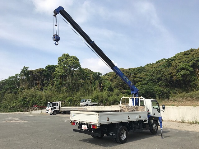 いすゞエルフクレーン3段小型（2t・3t）[写真02]