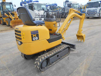 コマツミニユンボ（ミニバックホー）[写真02]