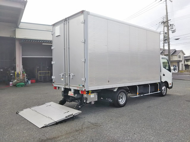 日野デュトロアルミバン小型（2t・3t）[写真02]