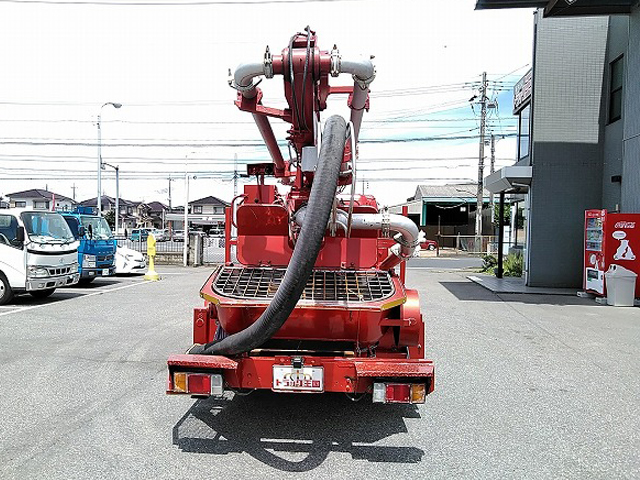 いすゞエルフコンクリートポンプ車小型（2t・3t）[写真10]