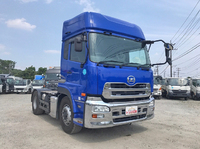 UDトラックスクオントレーラーヘッド（トラクターヘッド）大型（10t）[写真02]