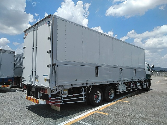 日野レンジャー冷蔵冷凍ウイング増トン（6t・8t）[写真02]