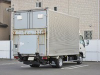 いすゞエルフアルミバン小型（2t・3t）[写真02]