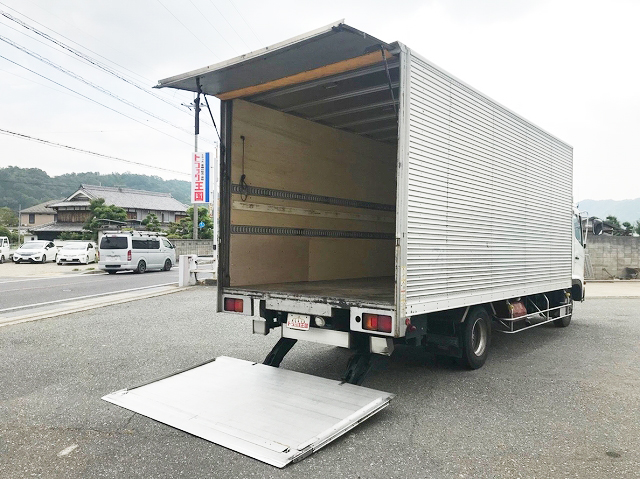 日野レンジャーアルミバン中型（4t）[写真02]