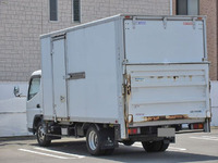 三菱ふそうキャンターパネルバン小型（2t・3t）[写真02]