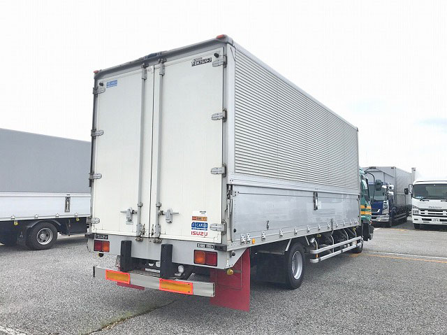 いすゞフォワードアルミウイング中型（4t）[写真02]