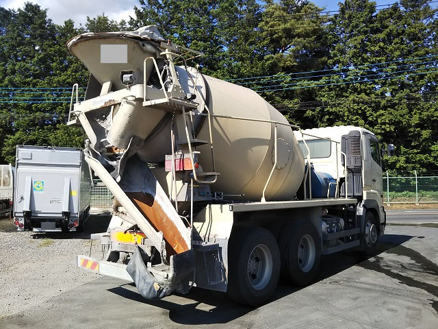 日野プロフィアミキサー車（コンクリートミキサー）大型（10t）[写真02]
