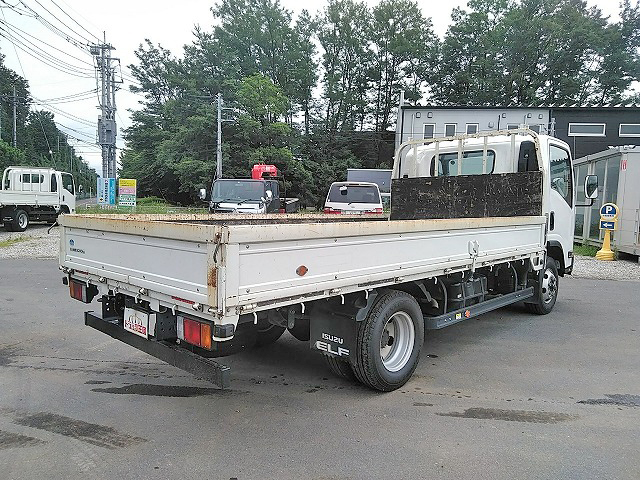 いすゞエルフ平ボディ小型（2t・3t）[写真02]