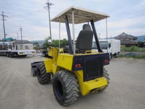 コマツタイヤショベル（ホイルローダー）[写真02]