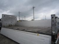 日野レンジャーアルミブロック中型（4t）[写真02]