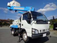 いすゞエルフ高所作業車小型（2t・3t）[写真01]