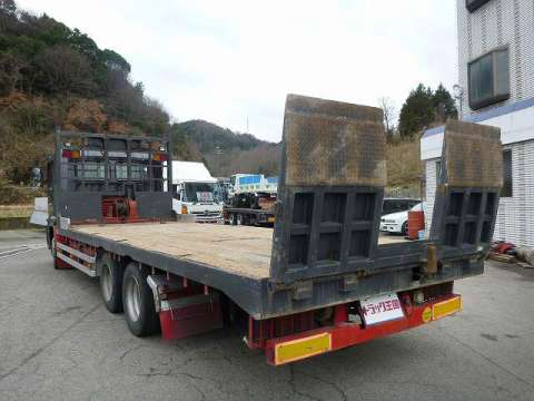 日野プロフィアセーフティローダー大型（10t）[写真02]