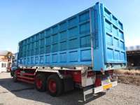 いすゞギガ深ダンプ（土砂禁ダンプ）大型（10t）[写真02]