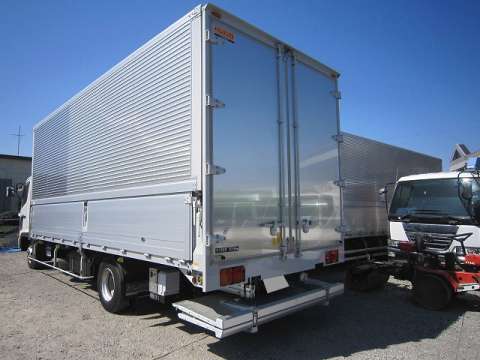 日野レンジャーアルミウイング中型（4t）[写真02]