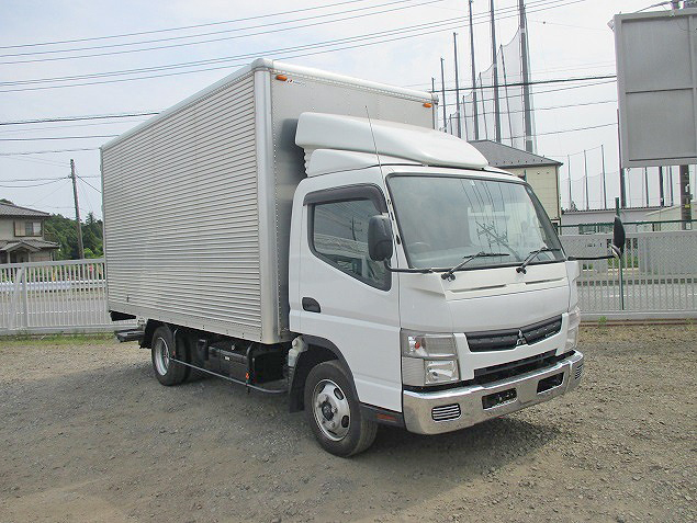 三菱ふそうキャンターアルミバン小型（2t・3t）[写真02]