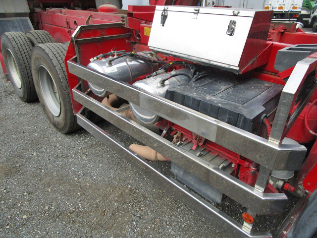 いすゞギガダンプ大型（10t）[写真19]