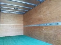 いすゞエルフアルミバン小型（2t・3t）[写真14]