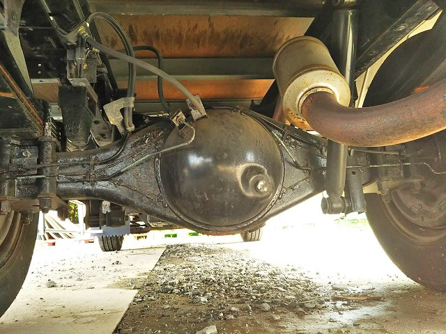 いすゞエルフアルミバン小型（2t・3t）[写真22]