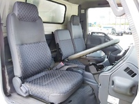 いすゞエルフアルミバン小型（2t・3t）[写真30]