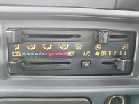 いすゞエルフアルミバン小型（2t・3t）[写真38]