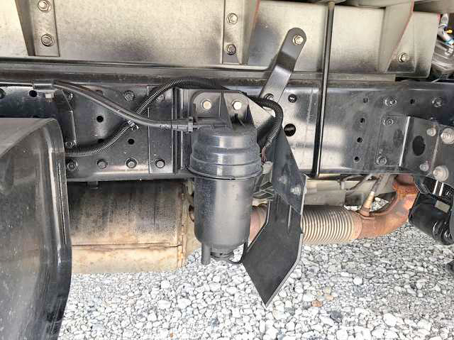 三菱ふそうキャンターアルミバン小型（2t・3t）[写真14]