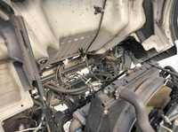 三菱ふそうキャンターアルミバン小型（2t・3t）[写真17]