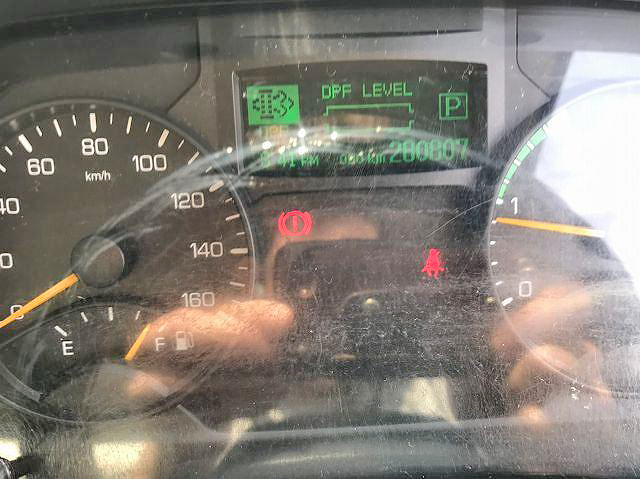 三菱ふそうキャンターアルミバン小型（2t・3t）[写真22]