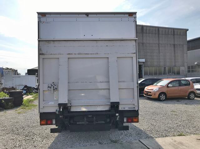 三菱ふそうキャンターアルミバン小型（2t・3t）[写真05]