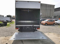 三菱ふそうキャンターアルミバン小型（2t・3t）[写真06]