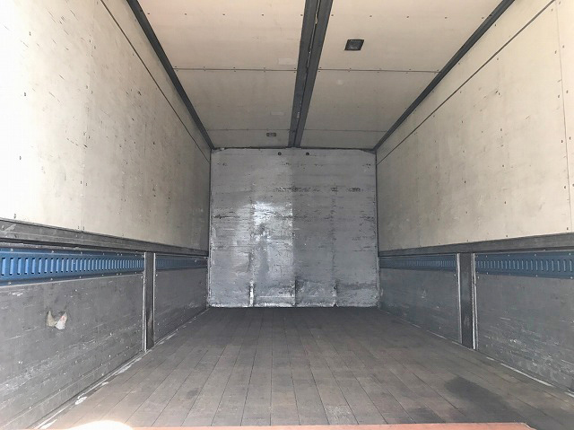 UDトラックスコンドルアルミウイング中型（4t）[写真09]