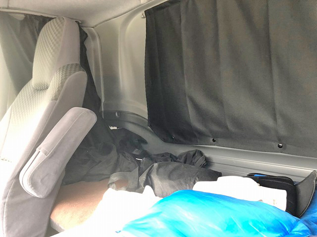 いすゞフォワードアルミウイング中型（4t）[写真34]