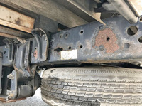 三菱ふそうキャンターガッツ平ボディ小型（2t・3t）[写真22]