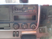 三菱ふそうキャンターアルミウイング小型（2t・3t）[写真16]