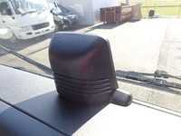 三菱ふそうキャンターアルミウイング小型（2t・3t）[写真18]