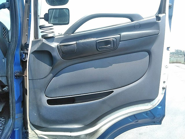 日野プロフィアアルミブロック大型（10t）[写真28]