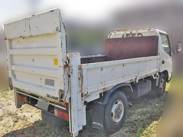 日野デュトロ平ボディ小型（2t・3t）[写真03]