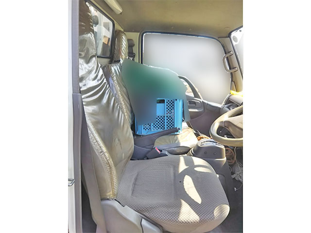 日野デュトロ平ボディ小型（2t・3t）[写真31]