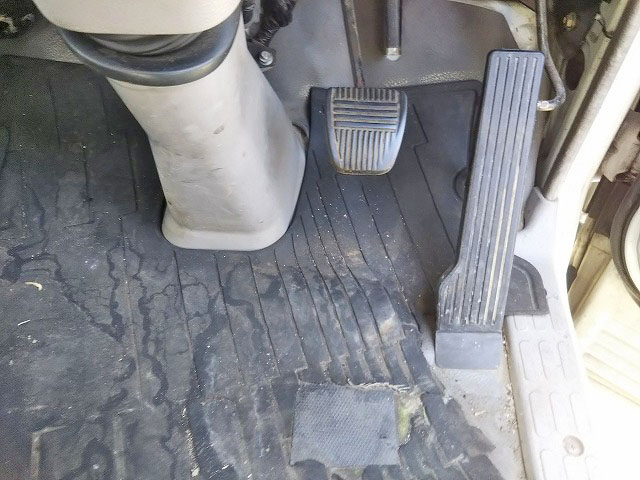 日野デュトロ平ボディ小型（2t・3t）[写真37]