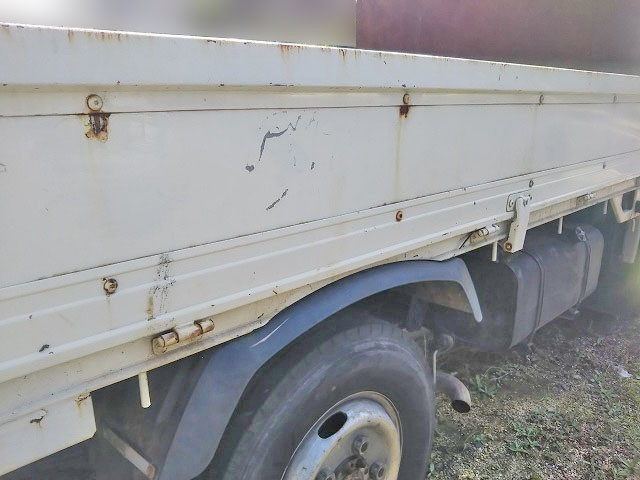 日野デュトロ平ボディ小型（2t・3t）[写真08]