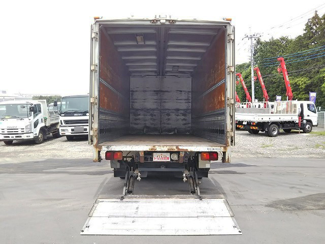 日野レンジャーアルミウイング中型（4t）[写真12]