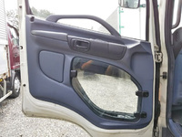 日野レンジャーアルミウイング中型（4t）[写真29]