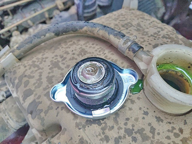 三菱ふそうスーパーグレートダンプ大型（10t）[写真29]