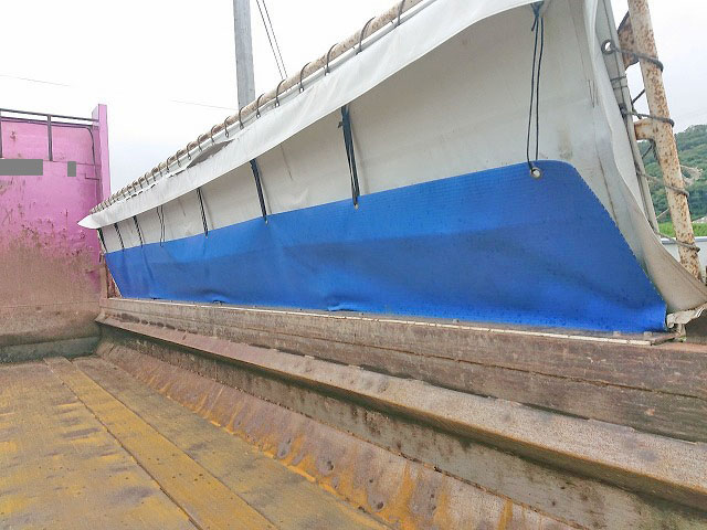 三菱ふそうスーパーグレートダンプ大型（10t）[写真09]