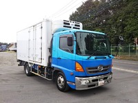 日野レンジャー冷凍車（冷蔵車）中型（4t）[写真03]